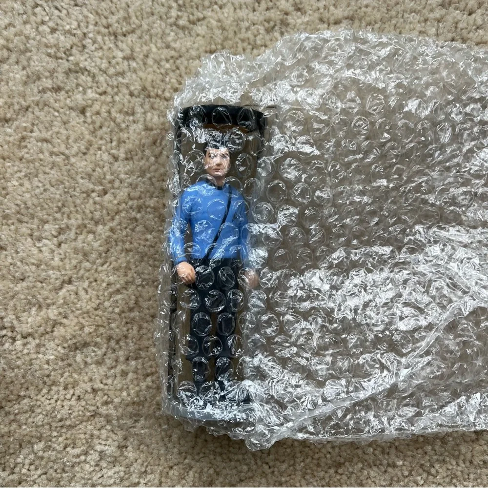 Star Trek Dr. Leonard H. Bones McCoy Hallmark Keepsake Ornament - VGUC - 1997